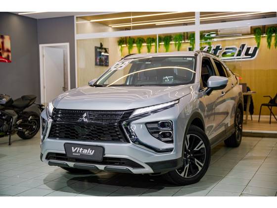 MITSUBISHI ECLIPSE CROSS 1.5 MIVEC TURBO GASOLINA HPE CVT MITSUBISHI ECLIPSE CROSS 1.5 MIVEC TURBO GASOLINA HPE CVT